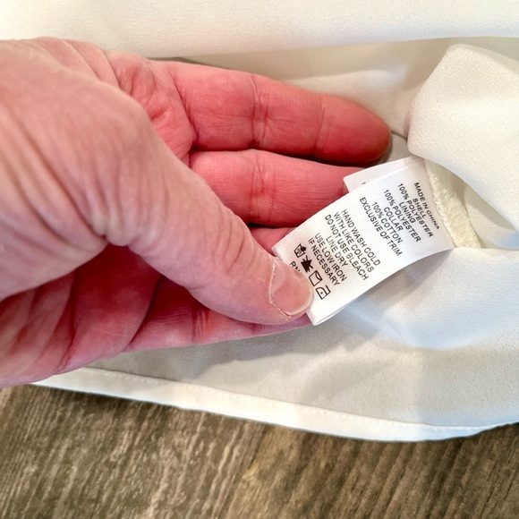 CECE Women's Ivory With Black Eyelet Peter Pan Contrast Collar Blouse Top Small - Picture 10 of 10